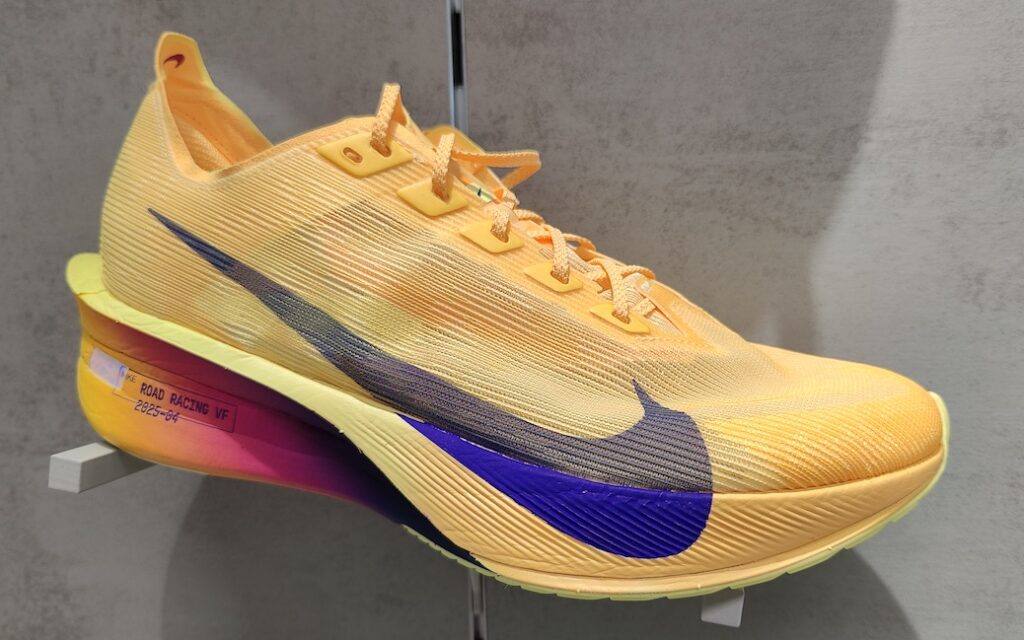 Nike Vaporfly 4 -hiilikuitukenkä Intersport Forum Kampissa.